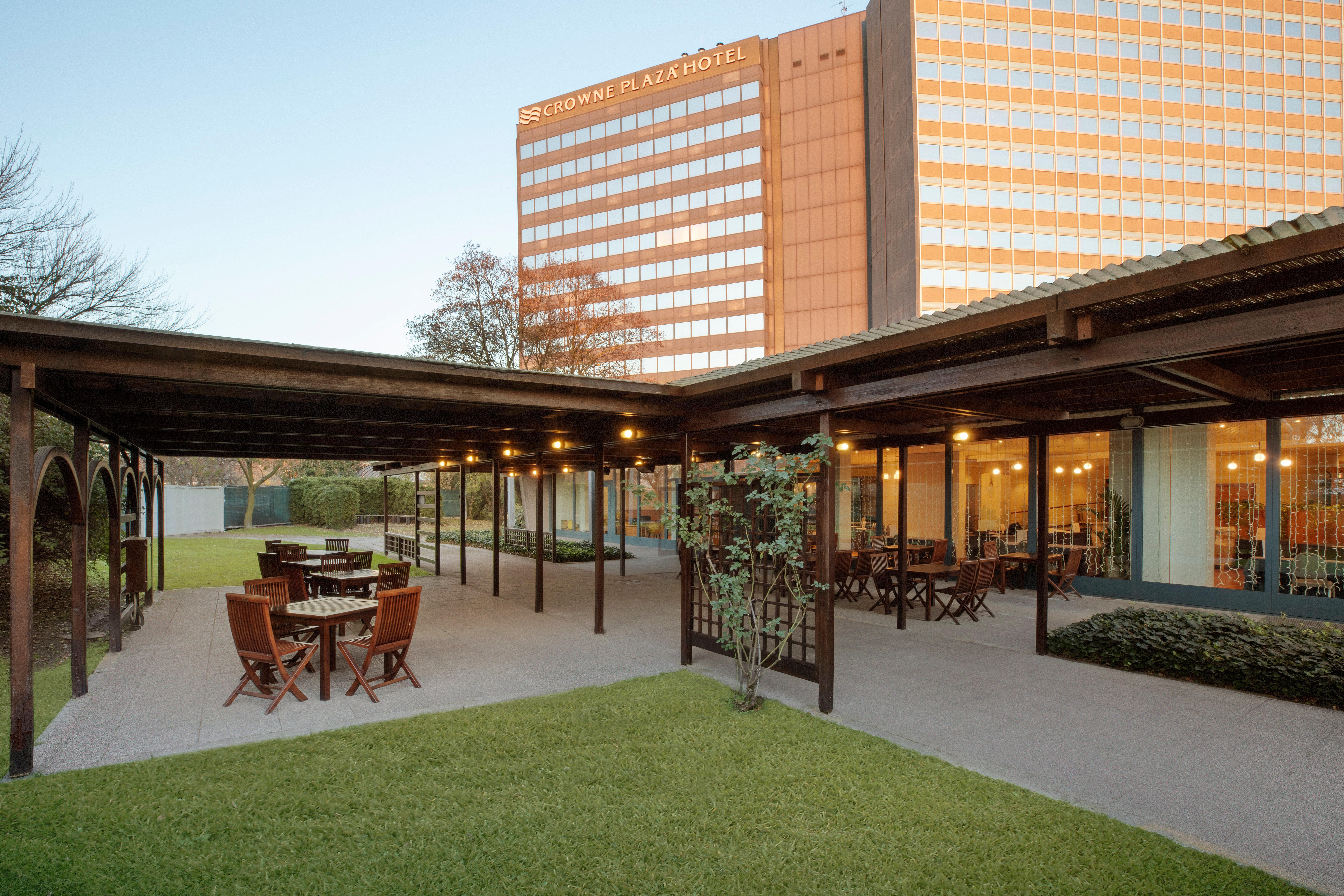 Crowne Plaza Milan Linate By Ihg Hotel San Donato Milanese Luaran gambar