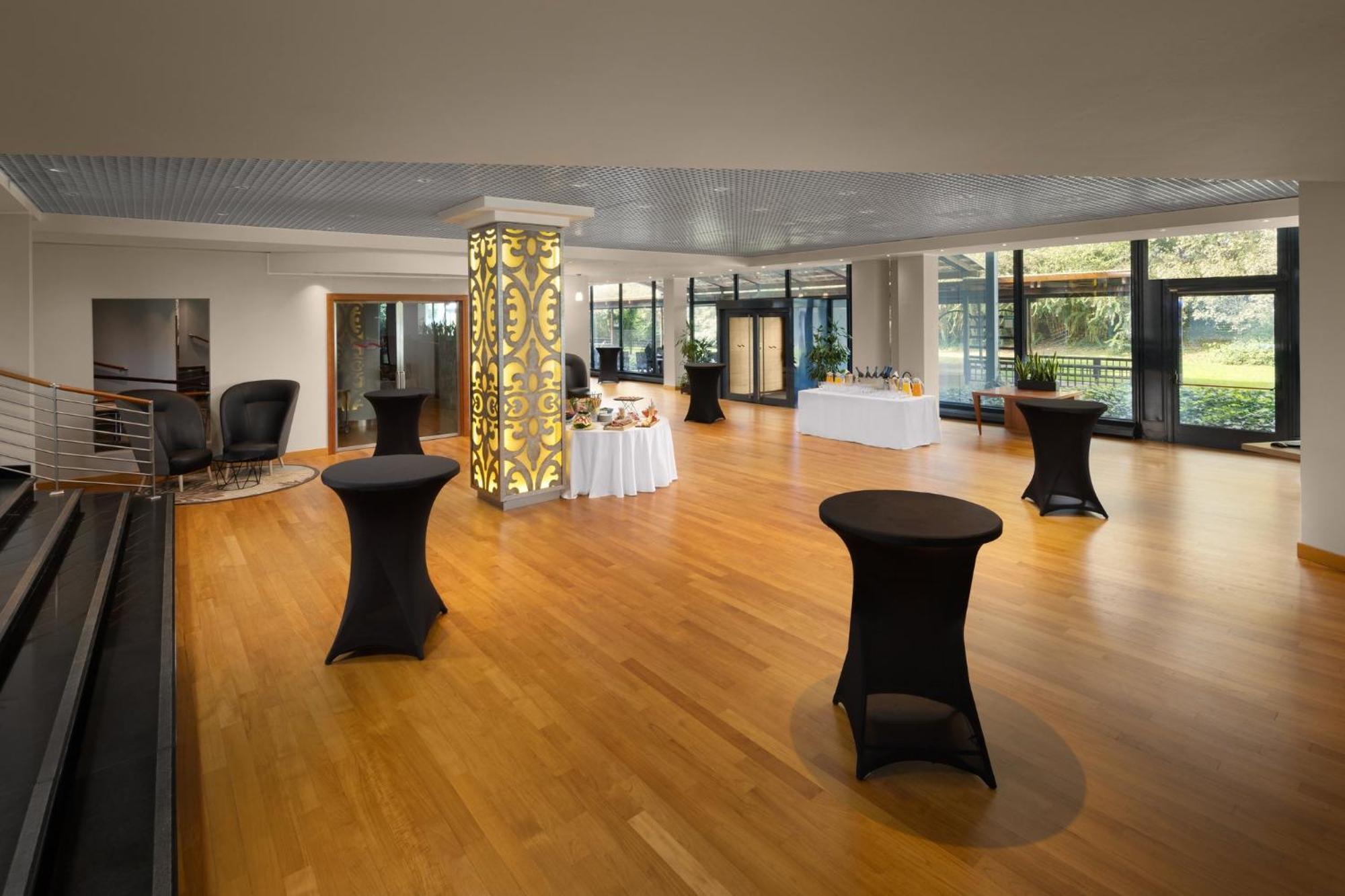Crowne Plaza Milan Linate By Ihg Hotel San Donato Milanese Luaran gambar